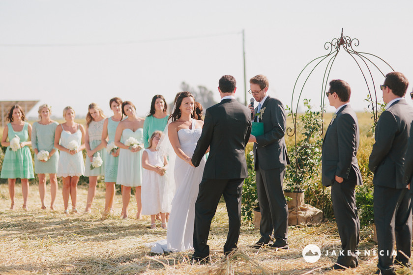 Ryan & Marin Wedding Photos: Favier Farms | Jake & Necia Photography (26)