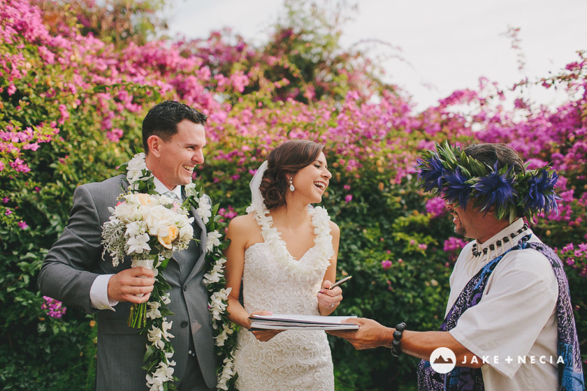 Jake and Necia Photography | Maui Wedding at Gannon's (19)