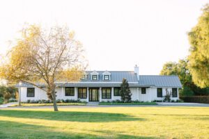 TheWhiteBarnSLO JNP26 36